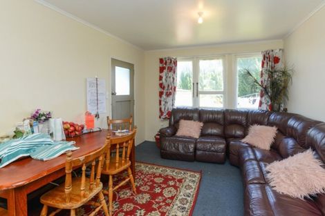 Photo of property in 419-421 Kotuku Street, Camberley, Hastings, 4120