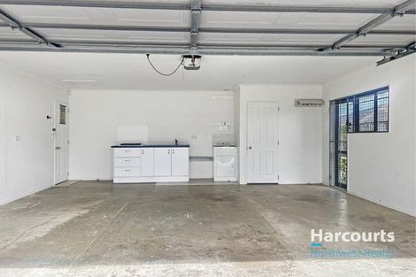 Photo of property in 4 Falcarragh Crescent, Flat Bush, Auckland, 2019