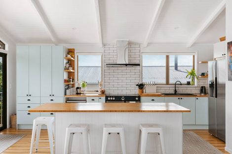 Photo of property in 226 Dickson Road, Papamoa Beach, Papamoa, 3118