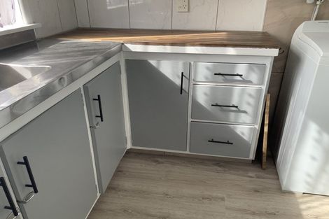 Photo of property in 1/4 Granville Street, Silverstream, Upper Hutt, 5019