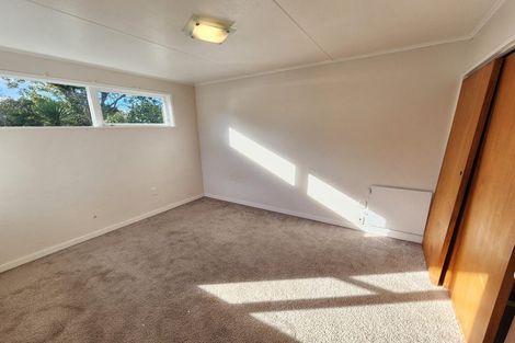 Photo of property in 5 Miles Place, Awapuni, Palmerston North, 4412