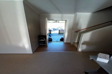 Photo of property in 27/64 Kawaha Point Road, Kawaha Point, Rotorua, 3010