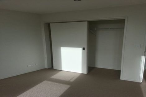 Photo of property in Bella Vista, 2d/84 Gunner Drive, Te Atatu Peninsula, Auckland, 0610