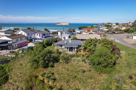 Photo of property in 1 Lindsay Terrace, Motunau, Waipara, 7387