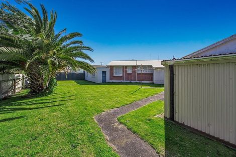Photo of property in 39 Gloucester Street, Patea, 4520