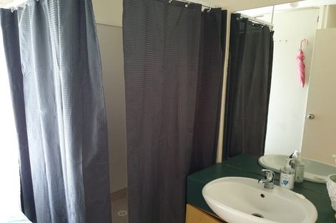 Photo of property in 18 Dunraven Place, Torbay, Auckland, 0630