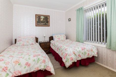 Photo of property in 17 Halliwell Avenue, Papanui, Christchurch, 8052