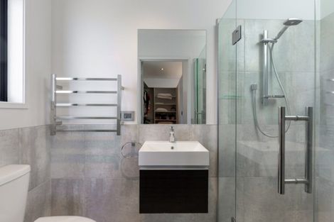 Photo of property in 18a Russell Street, Picton, 7220