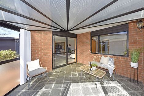 Photo of property in 28b Inglewood Place, Avonhead, Christchurch, 8042