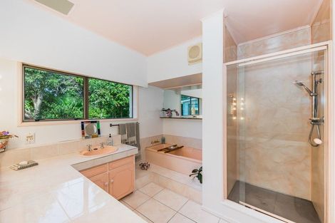 Photo of property in 73 Nimmo Avenue East, Waikanae, 5036