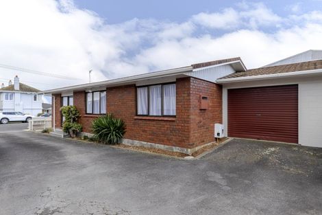 Photo of property in 1/39 Fulford Street, New Plymouth, 4310