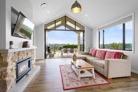 Photo of property in 23 Hyatt Close, Leamington, Cambridge, 3432