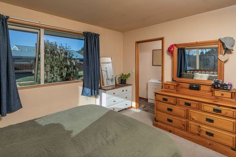 Photo of property in 7 Kings Drive, Wanaka, 9305