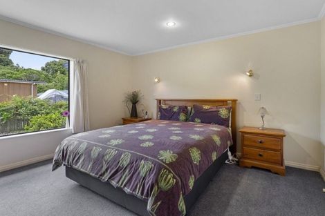 Photo of property in 24 Millhaven Place, Otaki, 5512