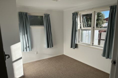 Photo of property in 14 William Street, Levin, 5510