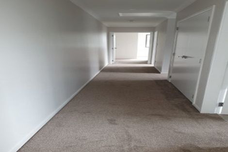 Photo of property in 25 Pukewhero Rise, Westgate, Auckland, 0614