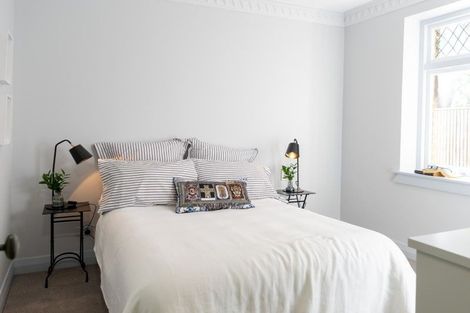 Photo of property in Hamilton Flats, 9a Hawker Street, Mount Victoria, Wellington, 6011