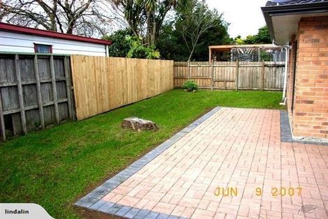 Photo of property in 27a Don Buck Road, Massey, Auckland, 0614
