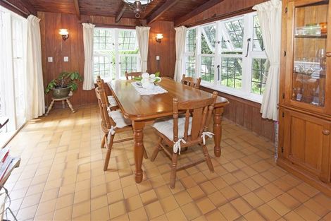 Photo of property in 130 Boord Crescent, Kumeu, 0891