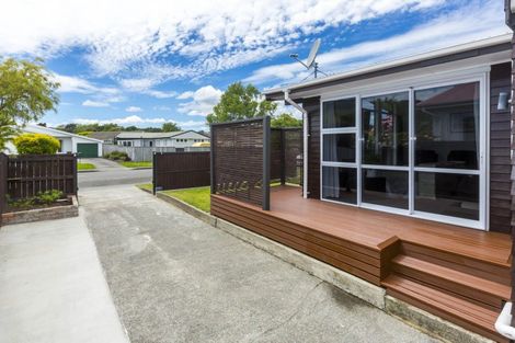 Photo of property in 27 Kiwi Street, Heretaunga, Upper Hutt, 5018
