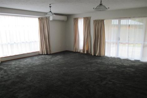 Photo of property in 8 Borana Place, Templeton, Christchurch, 8042