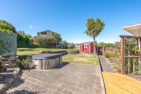 Photo of property in 11 Windsor Terrace, Durie Hill, Whanganui, 4500