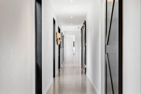 Photo of property in 7 Tamahunga Drive, Matakana, Warkworth, 0985