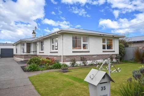 Photo of property in 35 Eden Street, Mosgiel, 9024