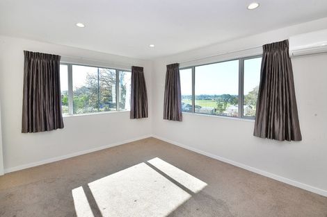 Photo of property in 23 Galbraith Greens, Silverdale, 0932