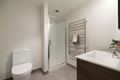 Photo of property in Toru Apartments, 706/10 Copper Beech Avenue, Frankton, Queenstown, 9300