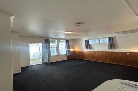 Photo of property in 58 Fairlie Terrace, Kelburn, Wellington, 6021