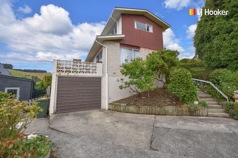 Photo of property in 70a Marion Street, Macandrew Bay, Dunedin, 9014