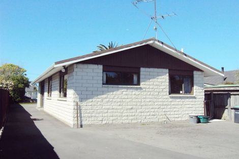 Photo of property in 92 Estuary Road, South New Brighton, Christchurch, 8062