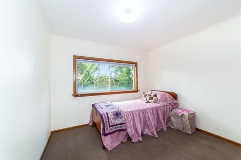 Photo of property in 21 Karaka Street, New Lynn, Auckland, 0600