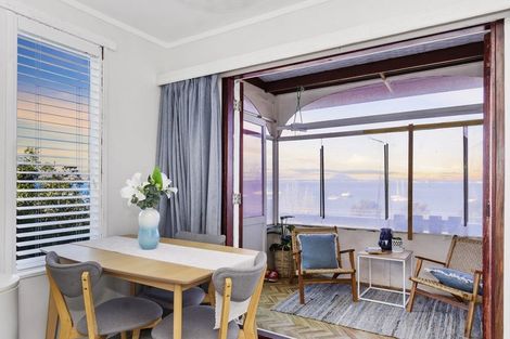 Photo of property in 39 Harbour View Road, Omokoroa, 3114