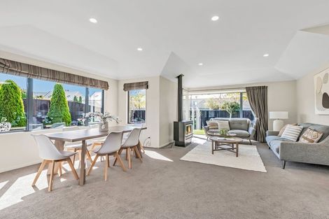 Photo of property in 35 Beechwood Drive, Northwood, Christchurch, 8051