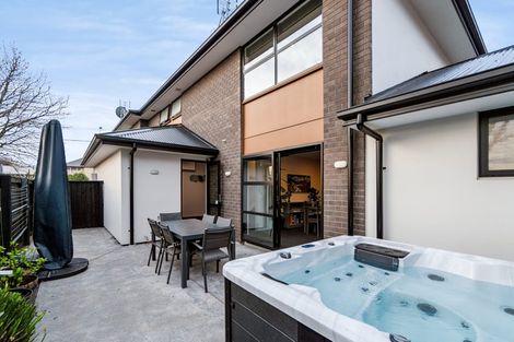 Photo of property in 4 Shingle Lane, Sydenham, Christchurch, 8023