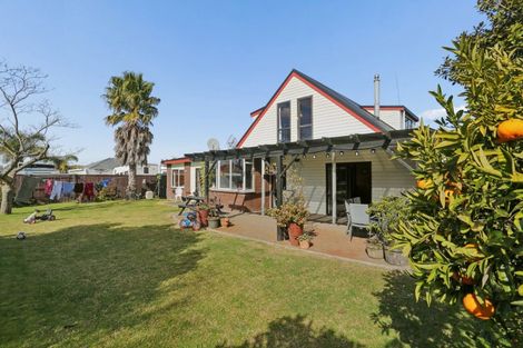 Photo of property in 241 Grenada Street, Mount Maunganui, 3116