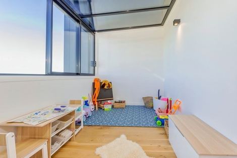 Photo of property in 16 Catalina Bay Drive, Hobsonville, Auckland, 0616