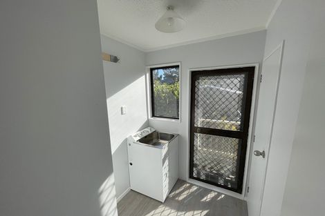 Photo of property in 63 Percy Dyett Drive, Karori, Wellington, 6012