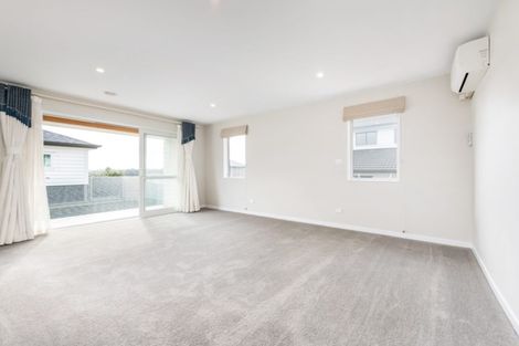 Photo of property in 24 Mackay Drive, Greenhithe, Auckland, 0632