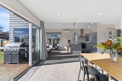 Photo of property in 187 Aubrey Road, Wanaka, 9305
