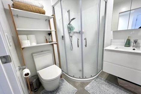 Photo of property in 8 Ngae Place, Mangere East, Auckland, 2024