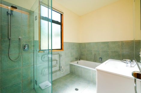 Photo of property in 14 Harvey Road, Bluff Hill, Napier, 4110