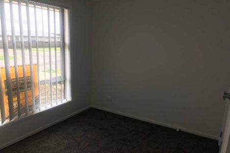 Photo of property in 13 Perla Road, Pukekohe, 2120