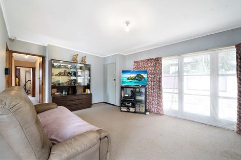 Photo of property in 107 Captain Scott Road, Glen Eden, Auckland, 0602