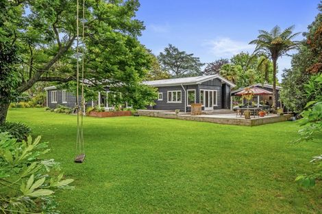 Photo of property in 110a Weraroa Road, Levin, 5510