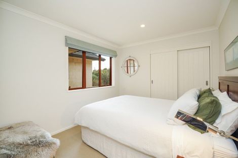 Photo of property in 14 Oreti Road, Otatara, Invercargill, 9879