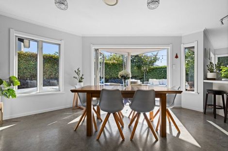 Photo of property in 6 Barcroft Street, Frimley, Hastings, 4120