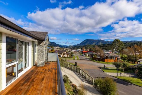 Photo of property in 4 Pukeko Place, Picton, 7220